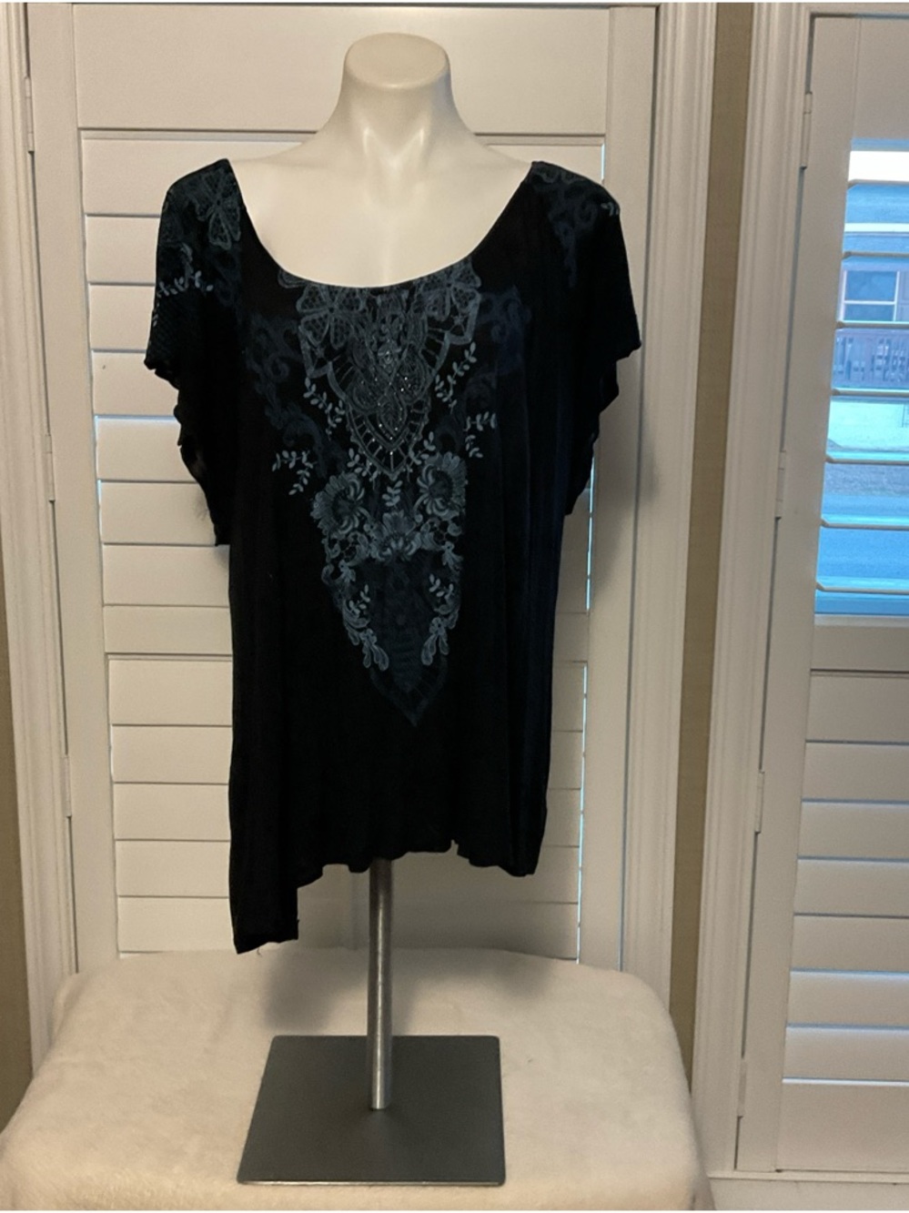Vanilla Sugar Black Scoop Neck Top with Blue Paisley Motif